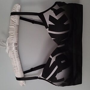Pink Victoria's Secret Cool & Comfy bra. Black & grey size L.